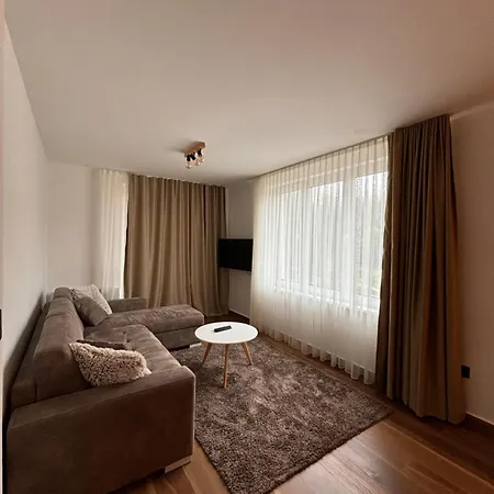Katana-jahorinska Apartment